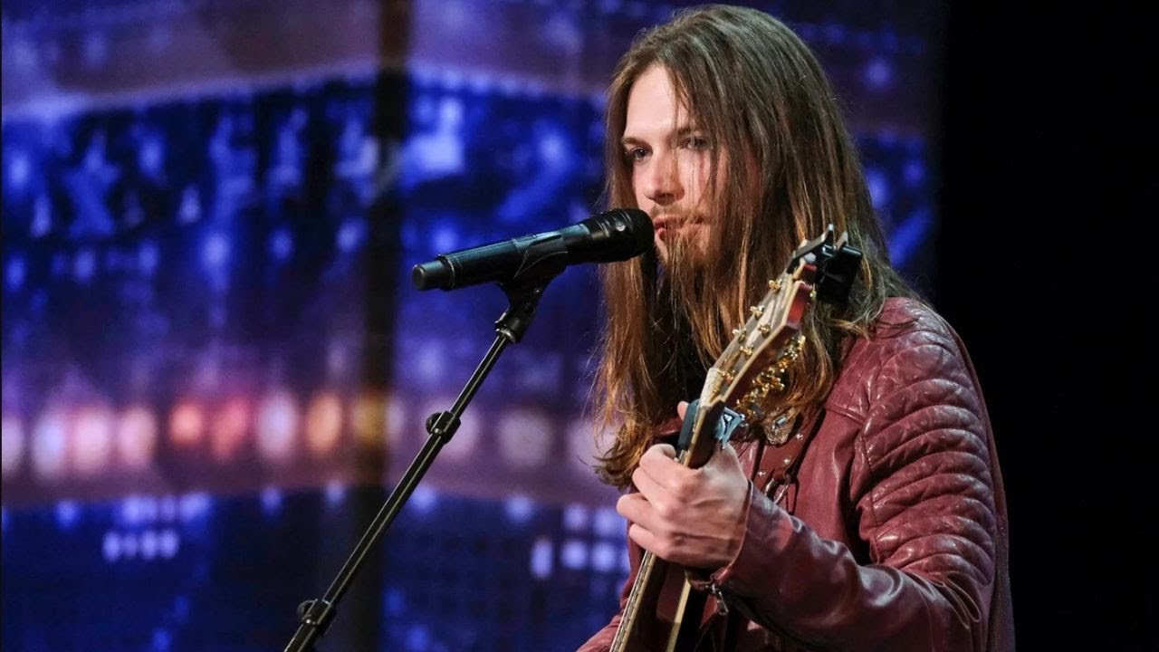 A Star-Making Moment By the time Jesse finished, the crowd erupted into ...