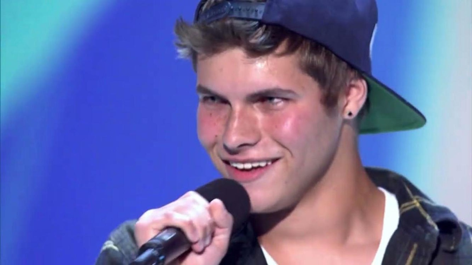Owen Stuart singing at his X Factor USA audition